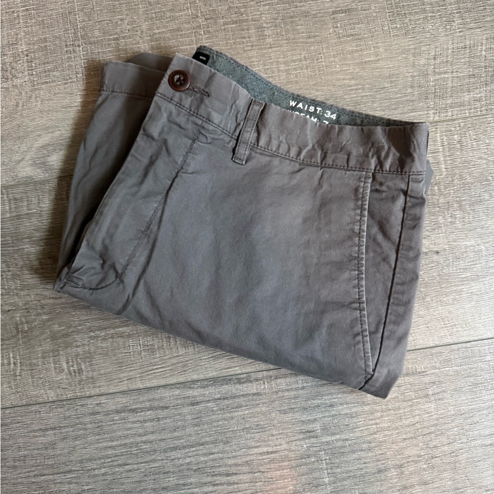 J Crew chino shorts size 34